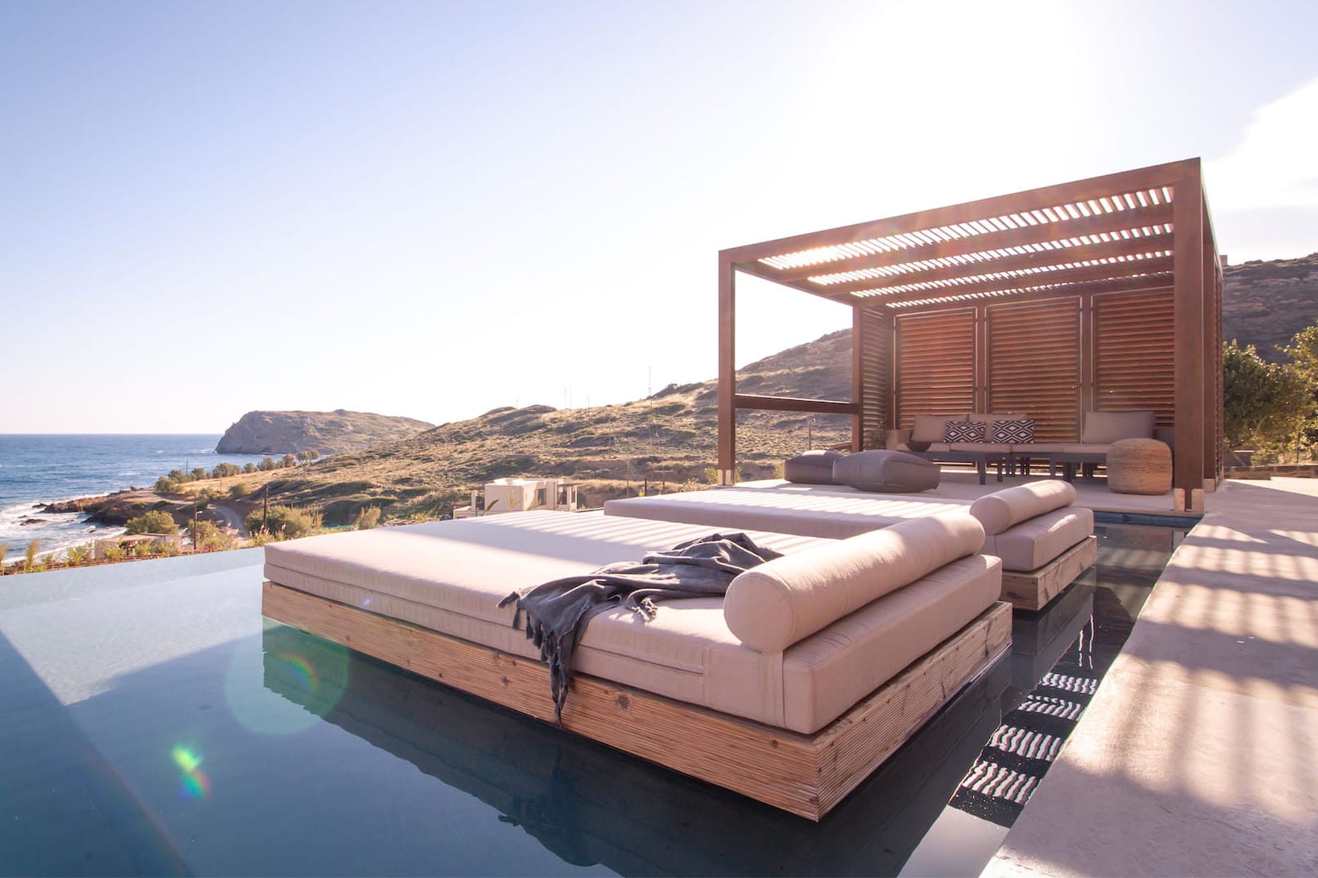 Two Storey Villa Outdoors